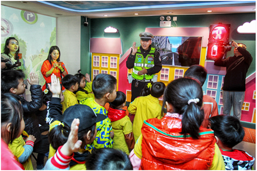 為安全再上一道“思想險”，宇通打造行業(yè)首個交通安全教育館