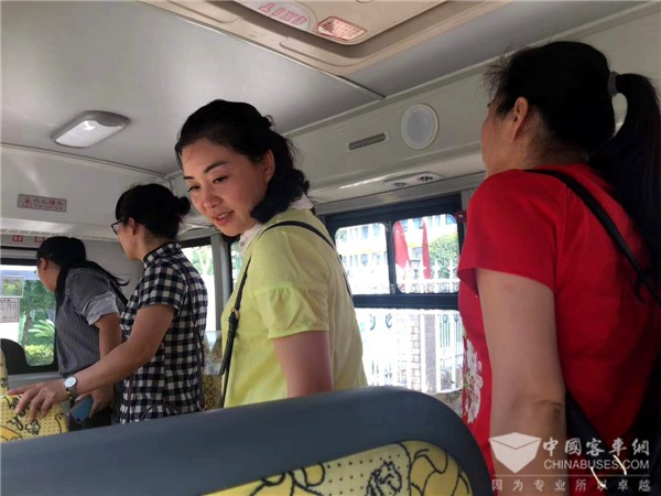 愛心筑夢!“百城千校”安凱校車公益行活動全國啟動 愛心筑夢!“百城千校”安凱校車公益行活動全國啟動