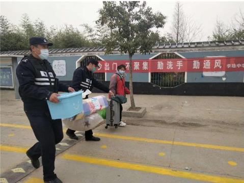 開學啦!東海警方“護學模式”開啟 開學啦!東海警方“護學模式”開啟