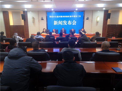 婁底市:“五道安全屏障”確保校車平安 婁底市:“五道安全屏障”確保校車平安