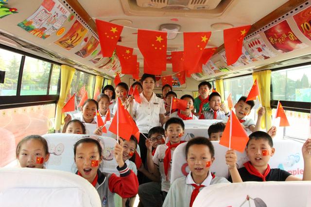 行業唯一!青島交運“溫馨校車”躋身中國價值品牌500強