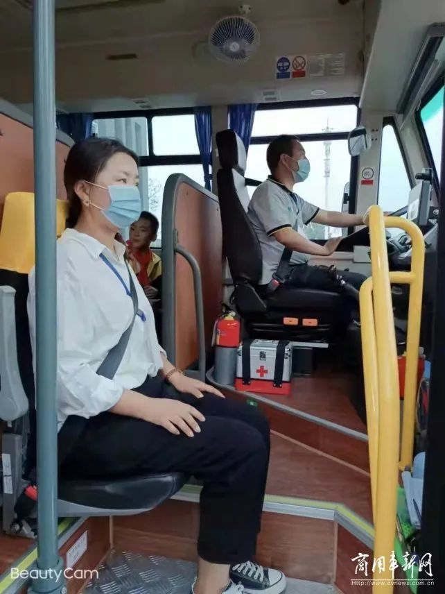 管理搞上去、收費降下來！起底鹽阜校車安全運營背后的秘密