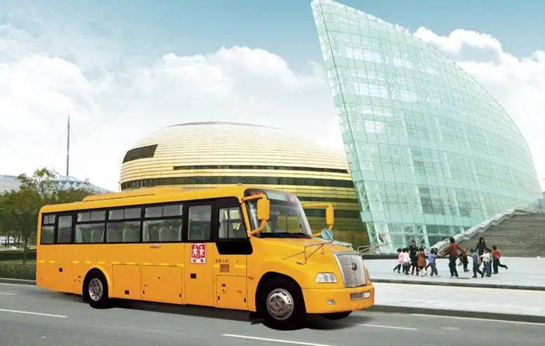 中國校車十年發(fā)展之路/ 中國校車十年發(fā)展之路