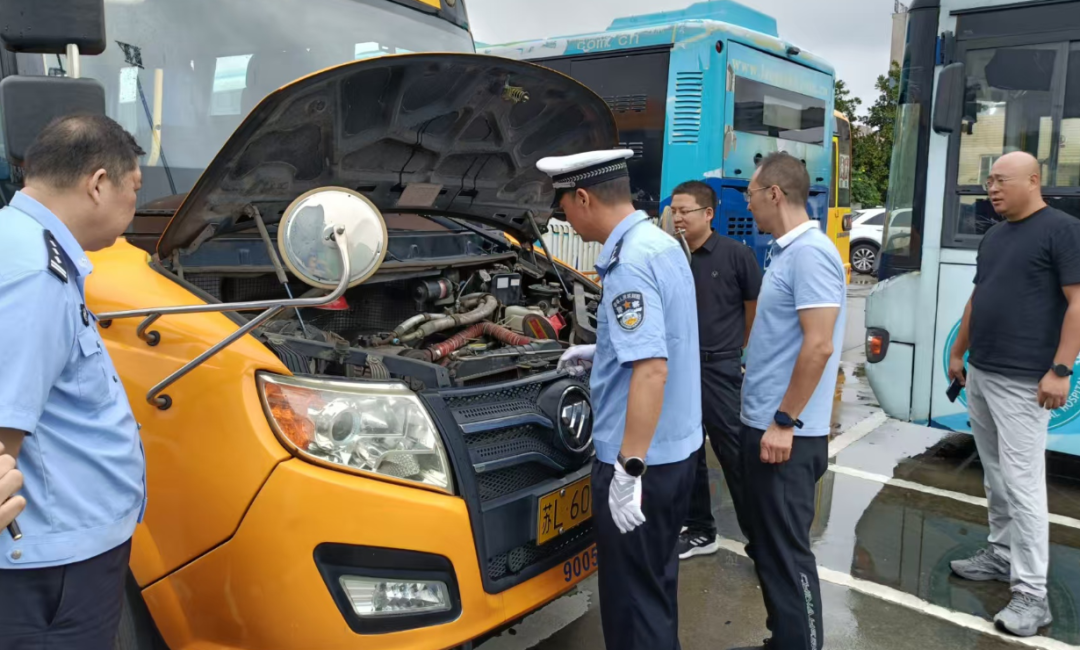 多部門聯動護學！筑牢校車安全防線