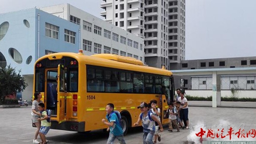 校車管理 三點讓學(xué)童出行更安全 校車管理 三點讓學(xué)童出行更安全